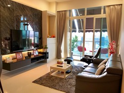 Vacanza @ East (D14), Condominium #168654282